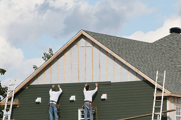 Siding Removal and Disposal in Douglass Hills, KY